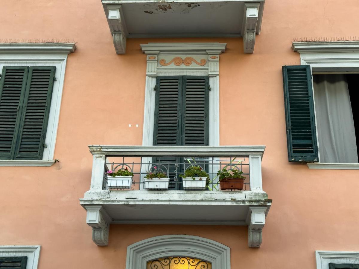 פיזה La Casa Di Eli Appartamenti מראה חיצוני תמונה
