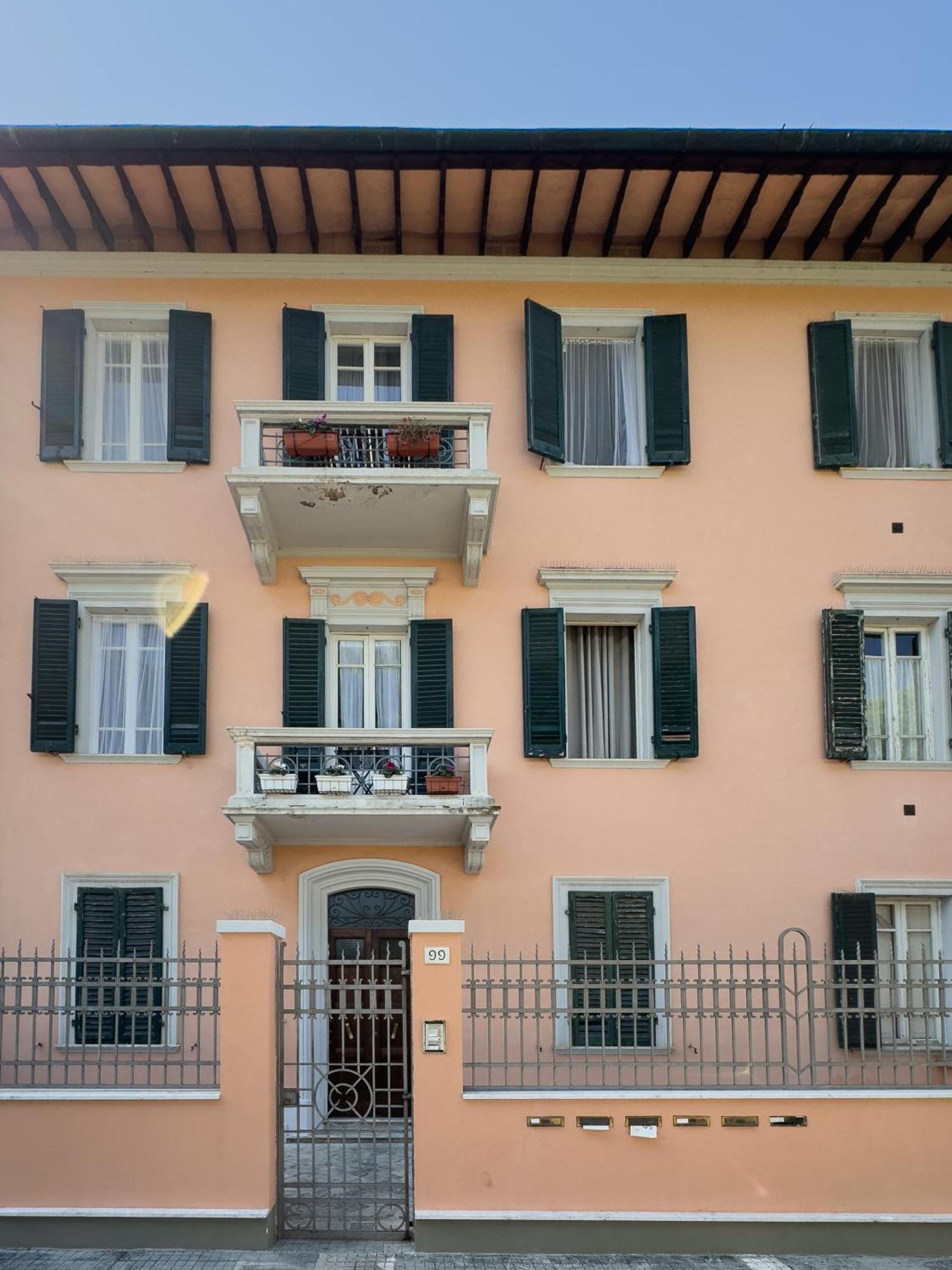 פיזה La Casa Di Eli Appartamenti מראה חיצוני תמונה